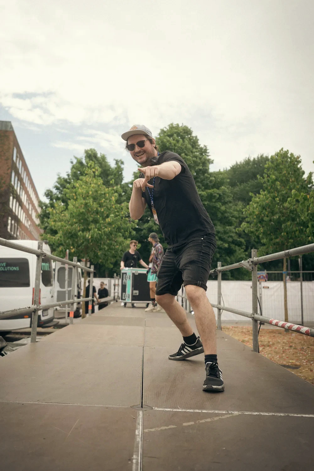 Benny Hermann, FOH Engineer, backstage auf Tour
